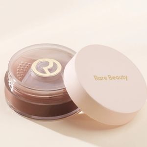 Rare Beauty Always an Optimist Soft Radiance Setting Powder